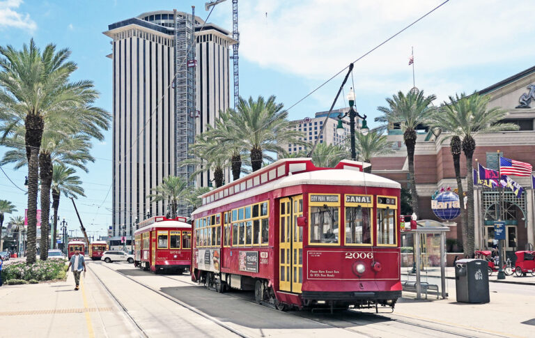 Streetcar Downtown New Orleans Near French Quarter Fest