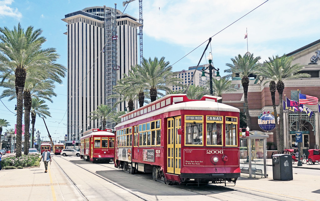 Streetcar Downtown New Orleans